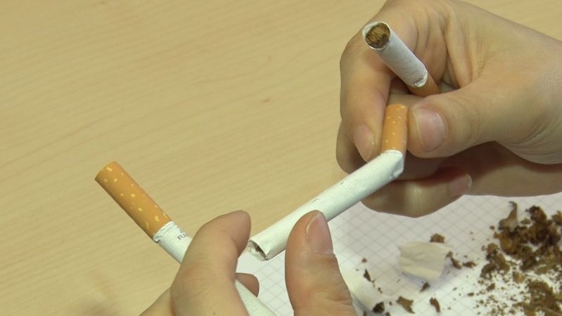 Nový Zéland couvá od radikálního zákazu kouření, odborníci jsou v šoku